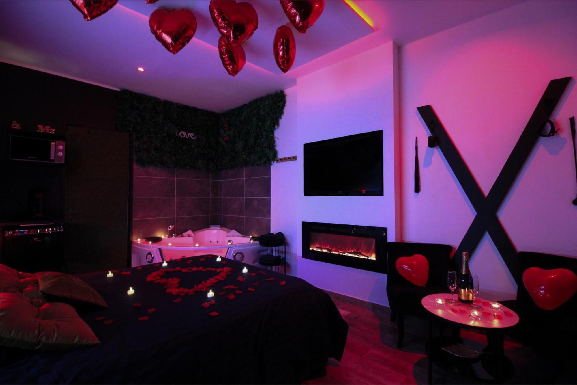 Loveroomxspa Bourg-Saint-Christophe Bagian luar foto