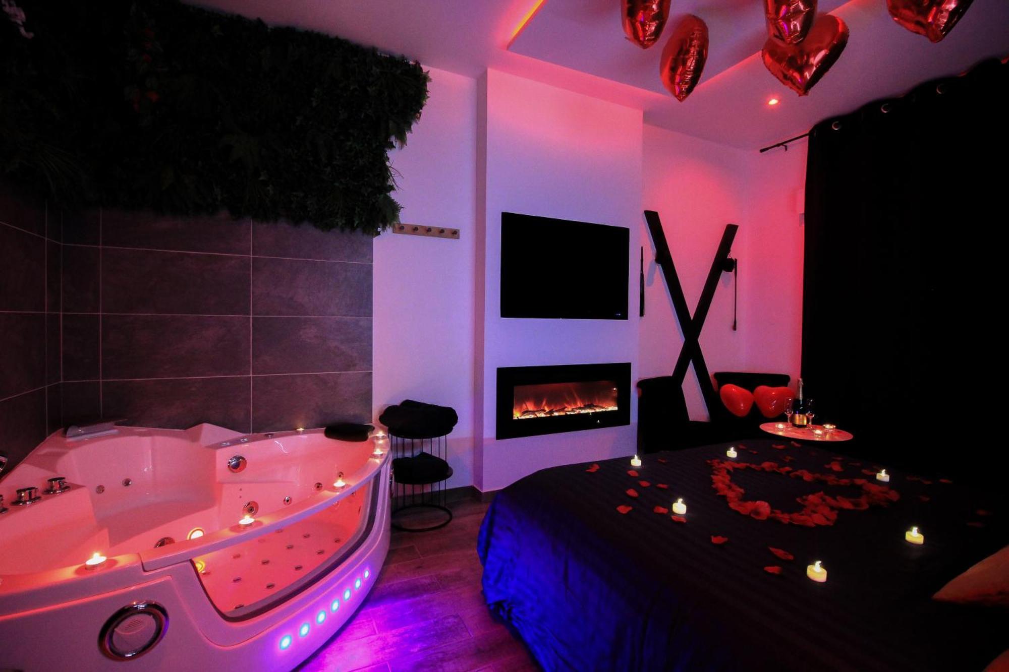 Loveroomxspa Bourg-Saint-Christophe Bagian luar foto